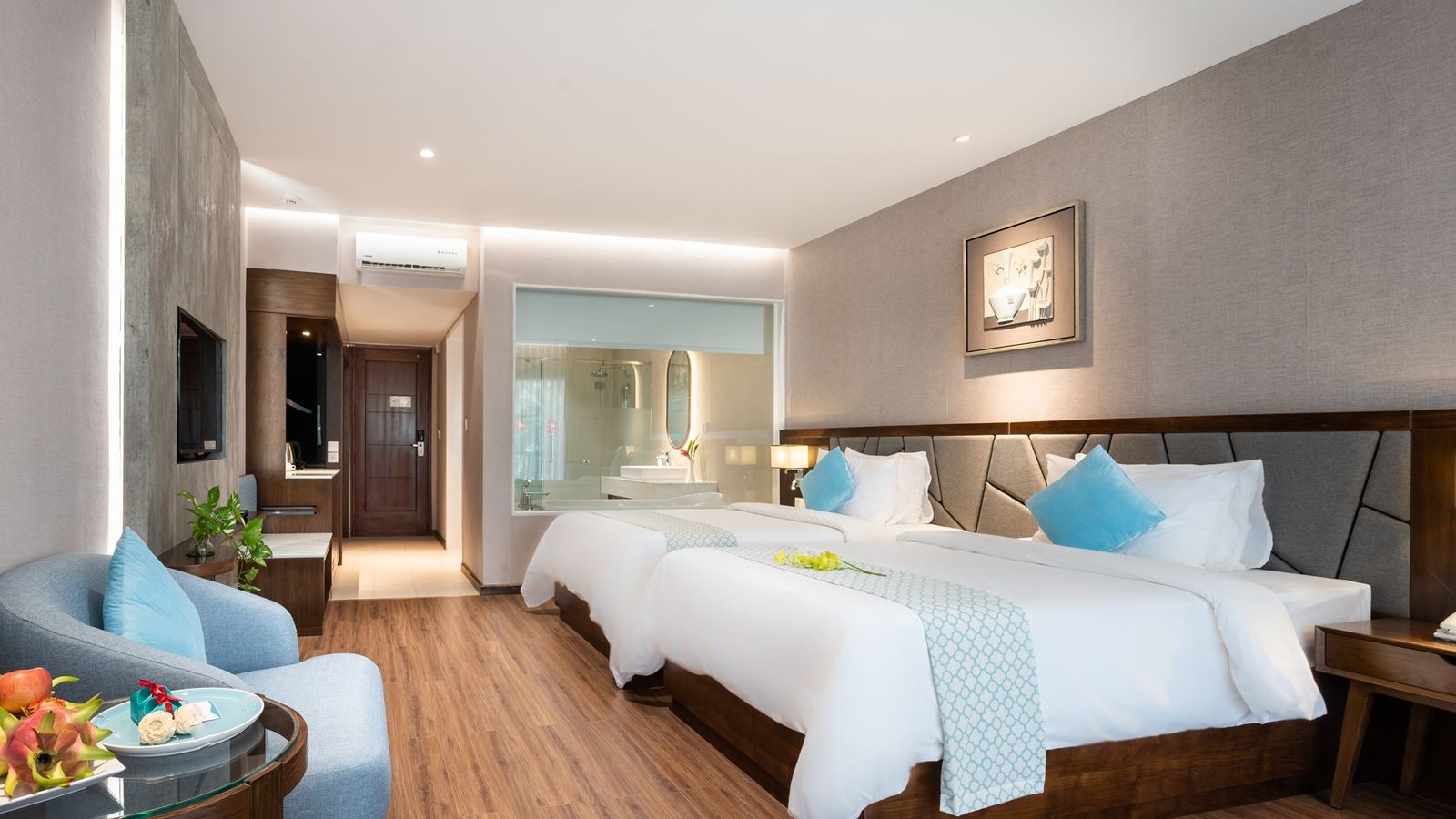 rooms-deluxe-garden-view-with-balcony