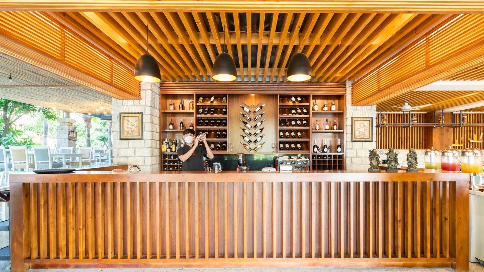 restaurants-water-lily