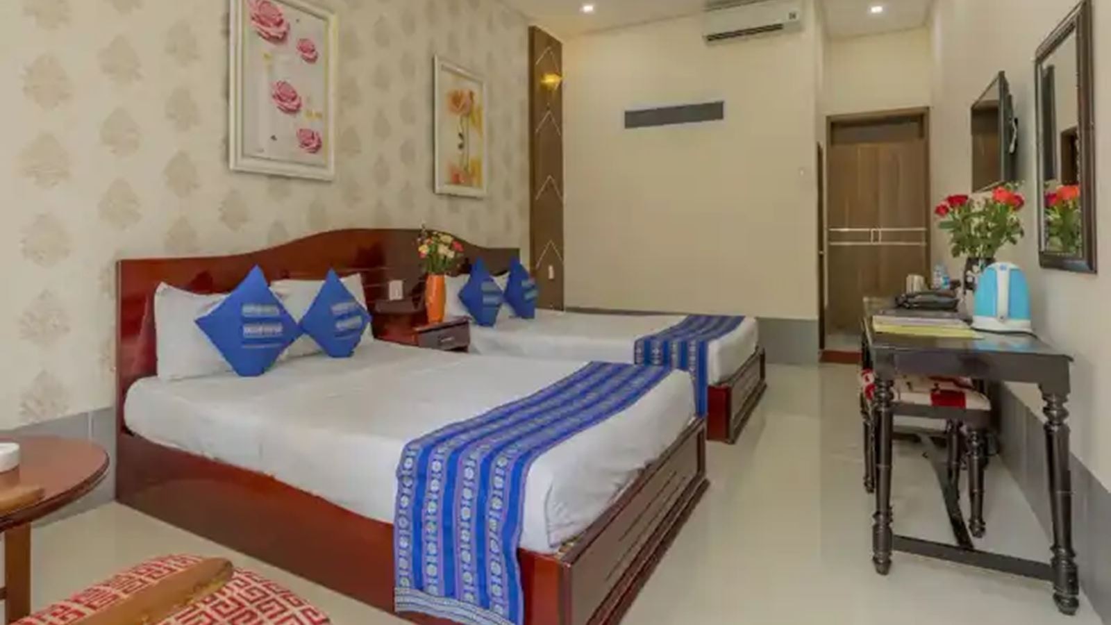 rooms-deluxe-garden-villa-room