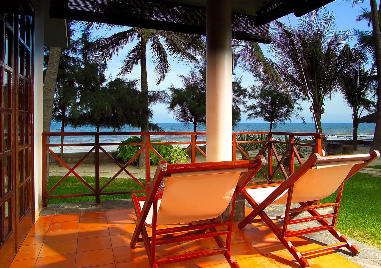 rooms-beachfront-villa-suite