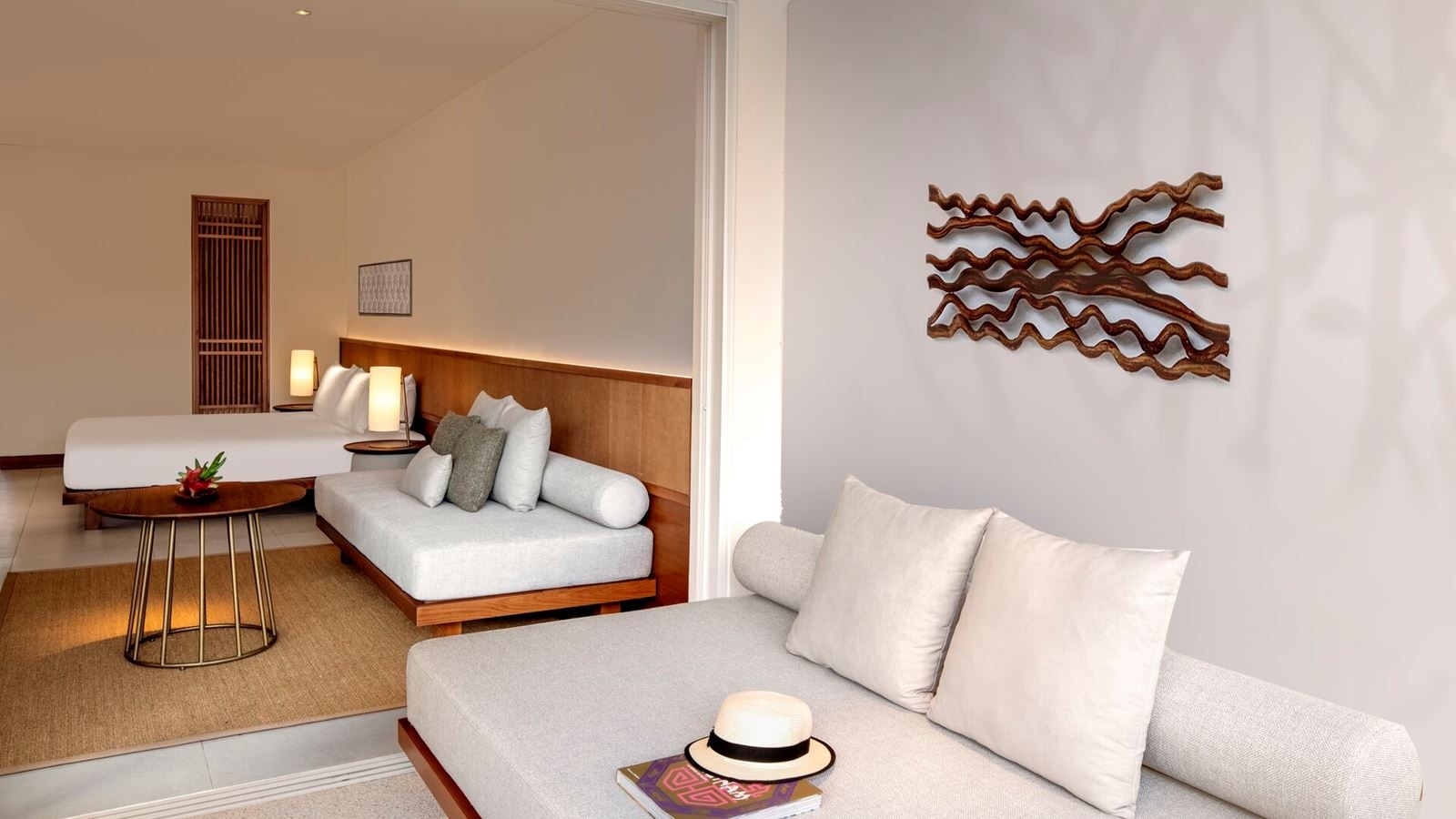 rooms-deluxe-suite-no-extra-bed