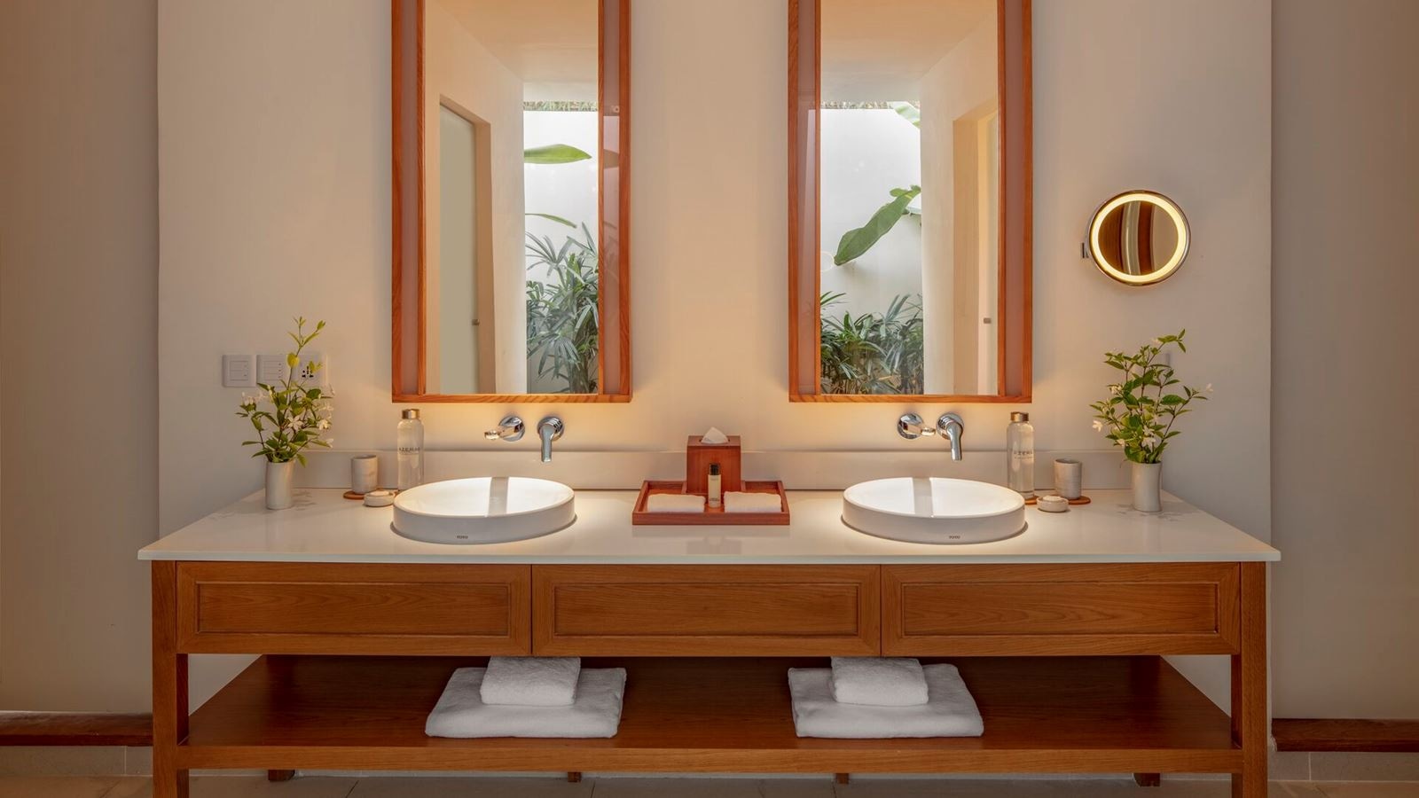 rooms-pool-deluxe-villa-child-without-extra-bed