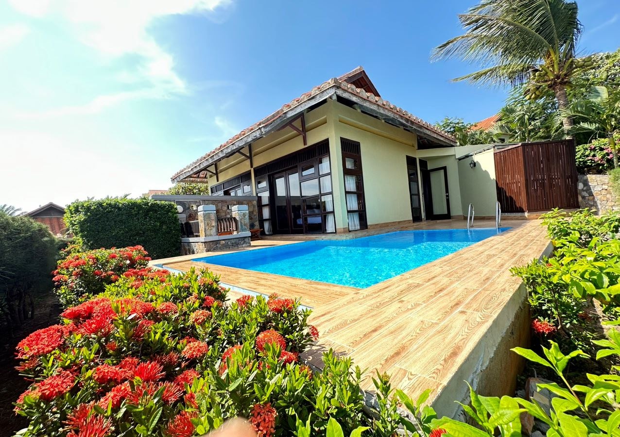 rooms-pool-villa-ocean-view-child-without-extra-bed