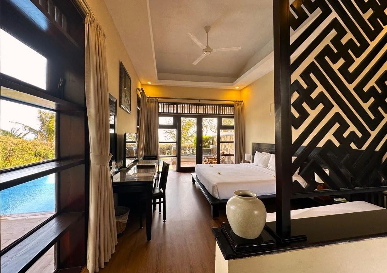 rooms-pool-villa-ocean-view