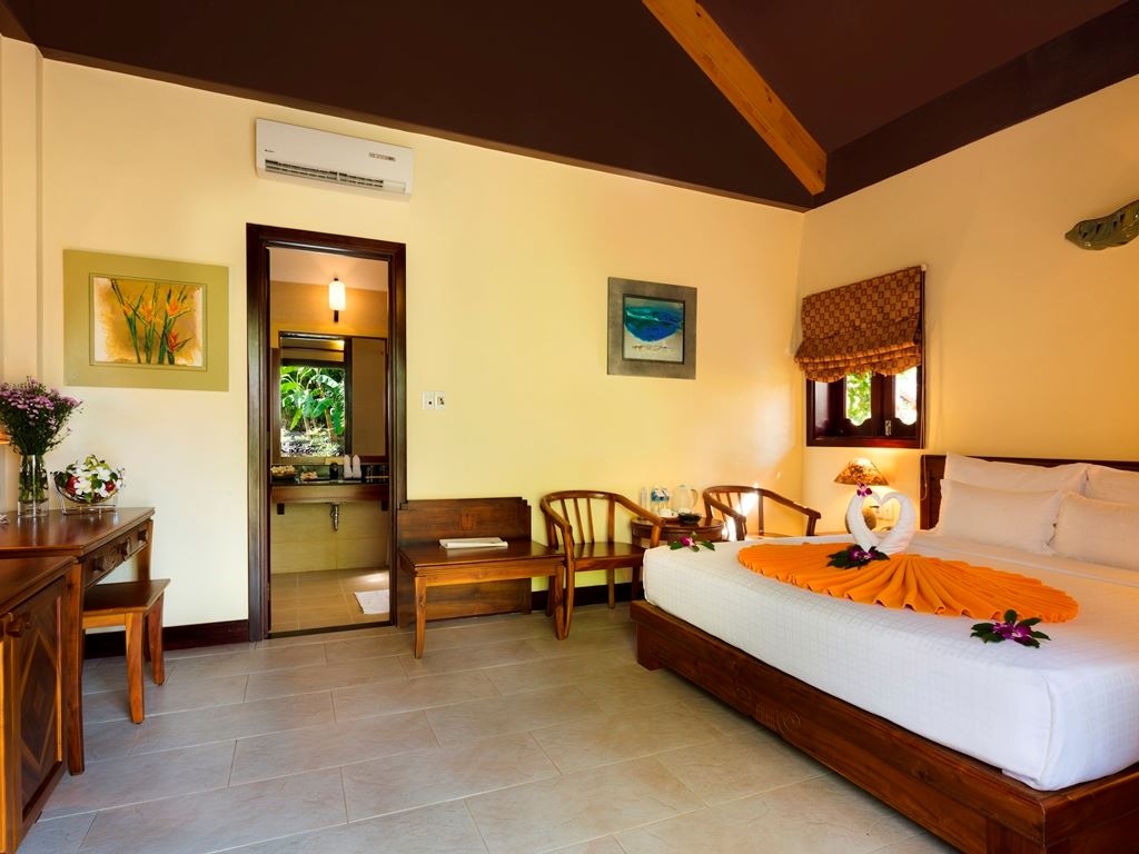 rooms-bungalow-superior-garden-view-with-terrace