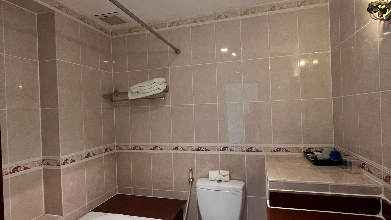 rooms-bungalow-beachfront-with-terrace