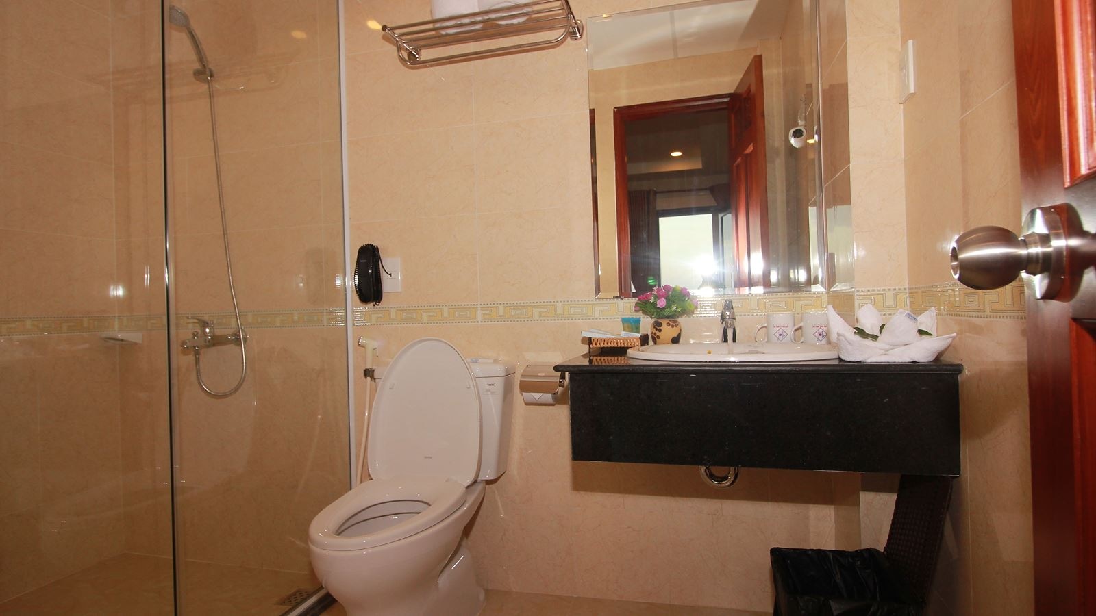 rooms-room-superior-at-hill-side-area-child-without-extra-bed