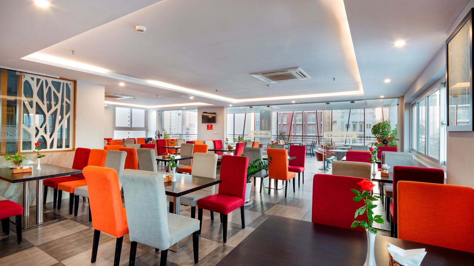 restaurants-main-restaurant