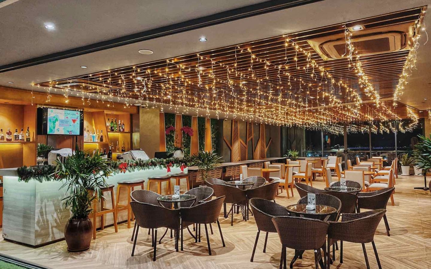 restaurants-aquarius