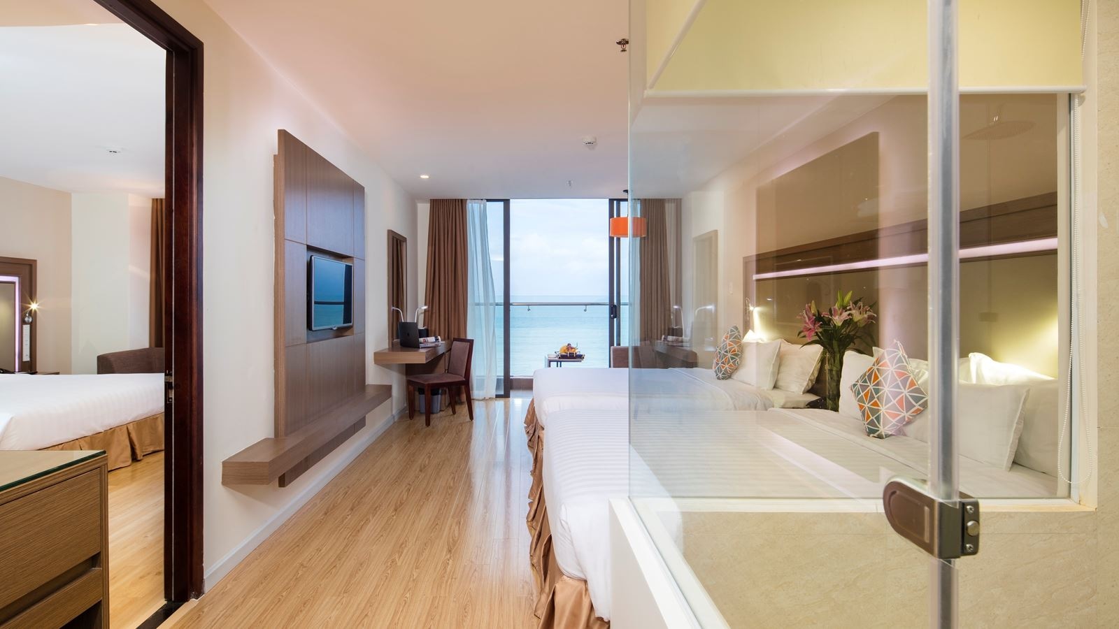 rooms-suite-connecting-ocean-view