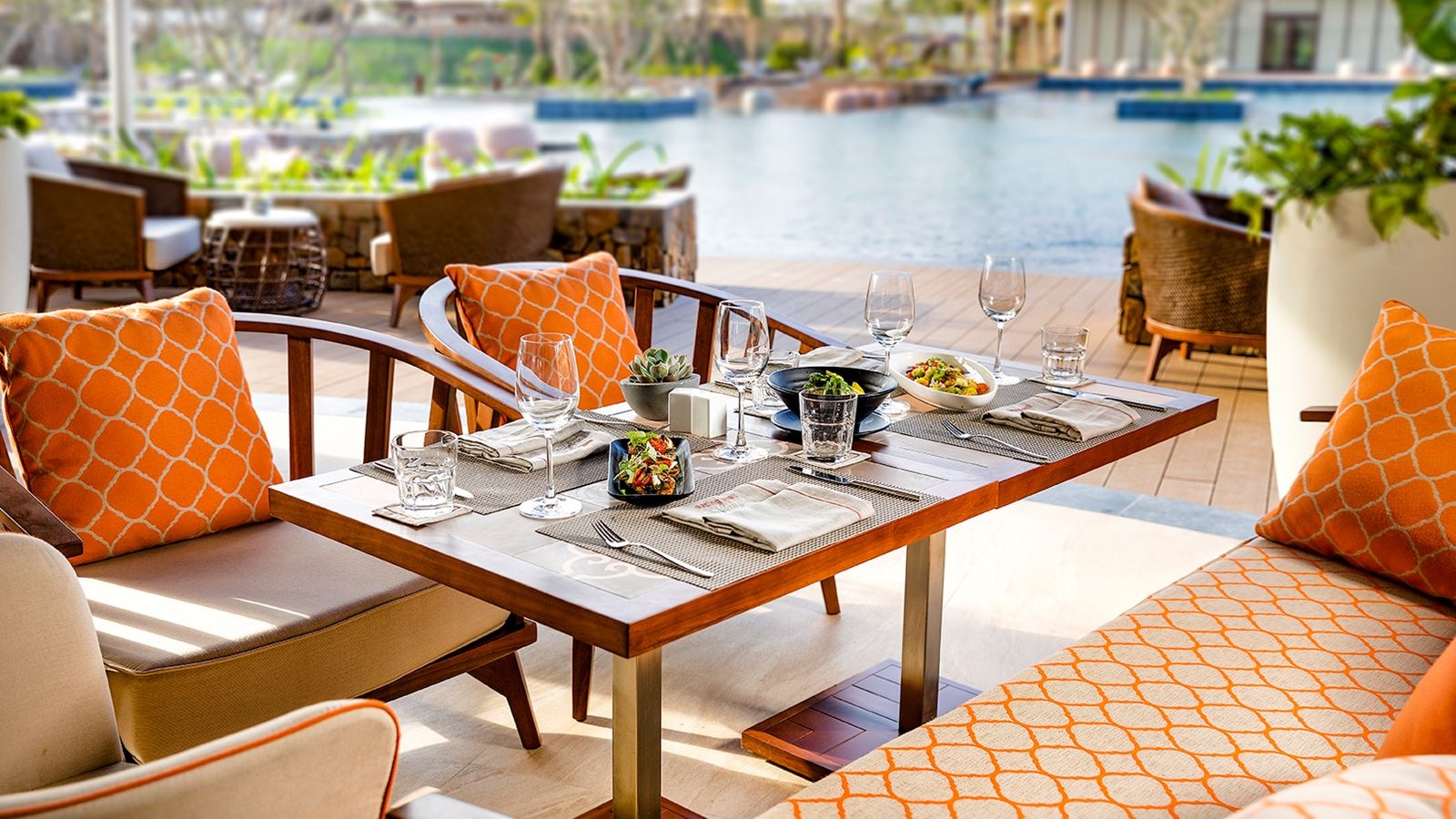 restaurants-breeze-restaurant