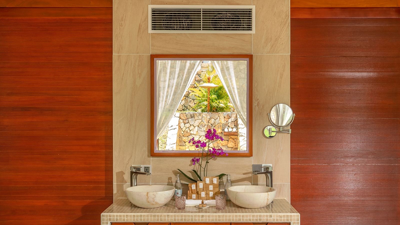 rooms-beachfront-pool-villa-child-without-extra-bed