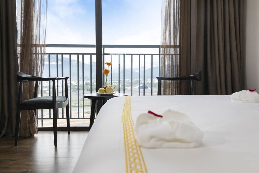 rooms-deluxe-city-view-child-without-extra-bed