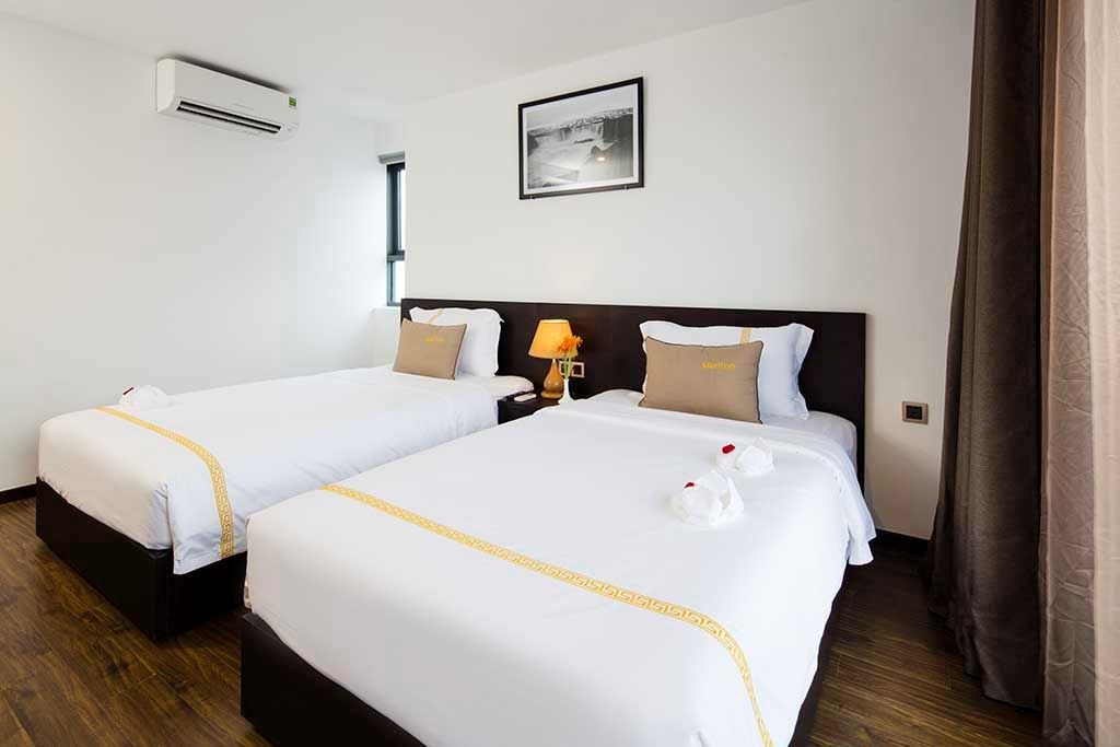 rooms-senior-with-balcony-child-without-extra-bed