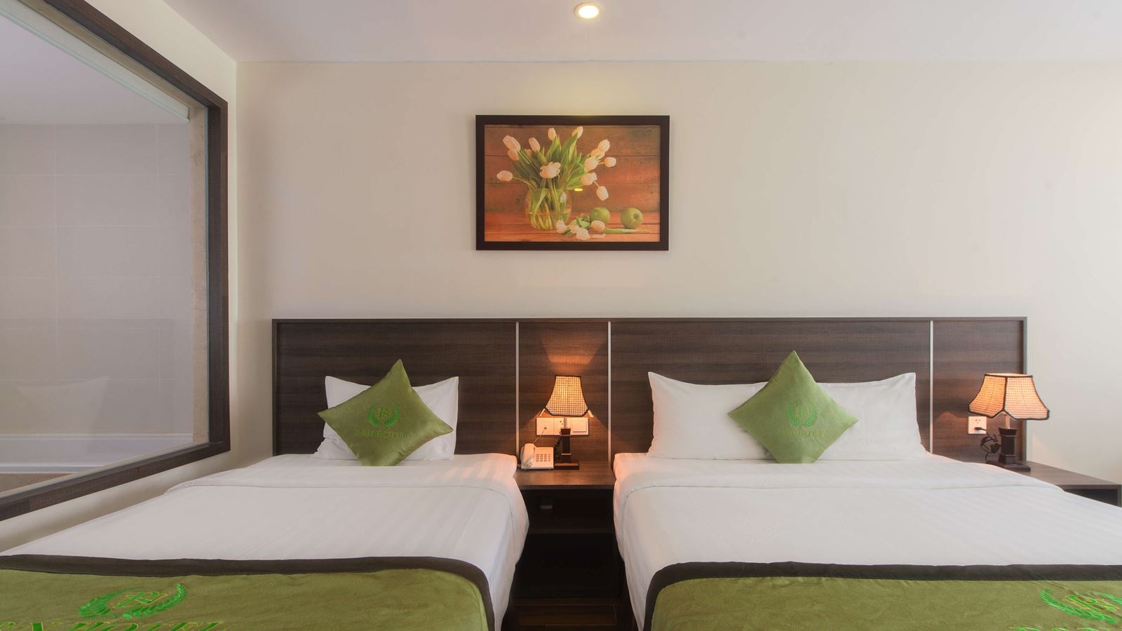 rooms-deluxe-with-balcony-child-without-extra-bed