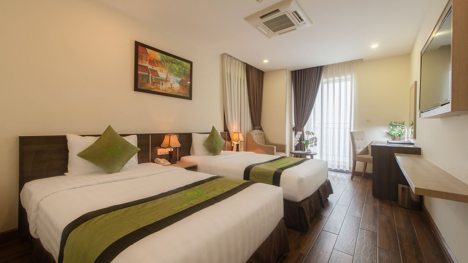 rooms-deluxe-with-balcony-child-without-extra-bed