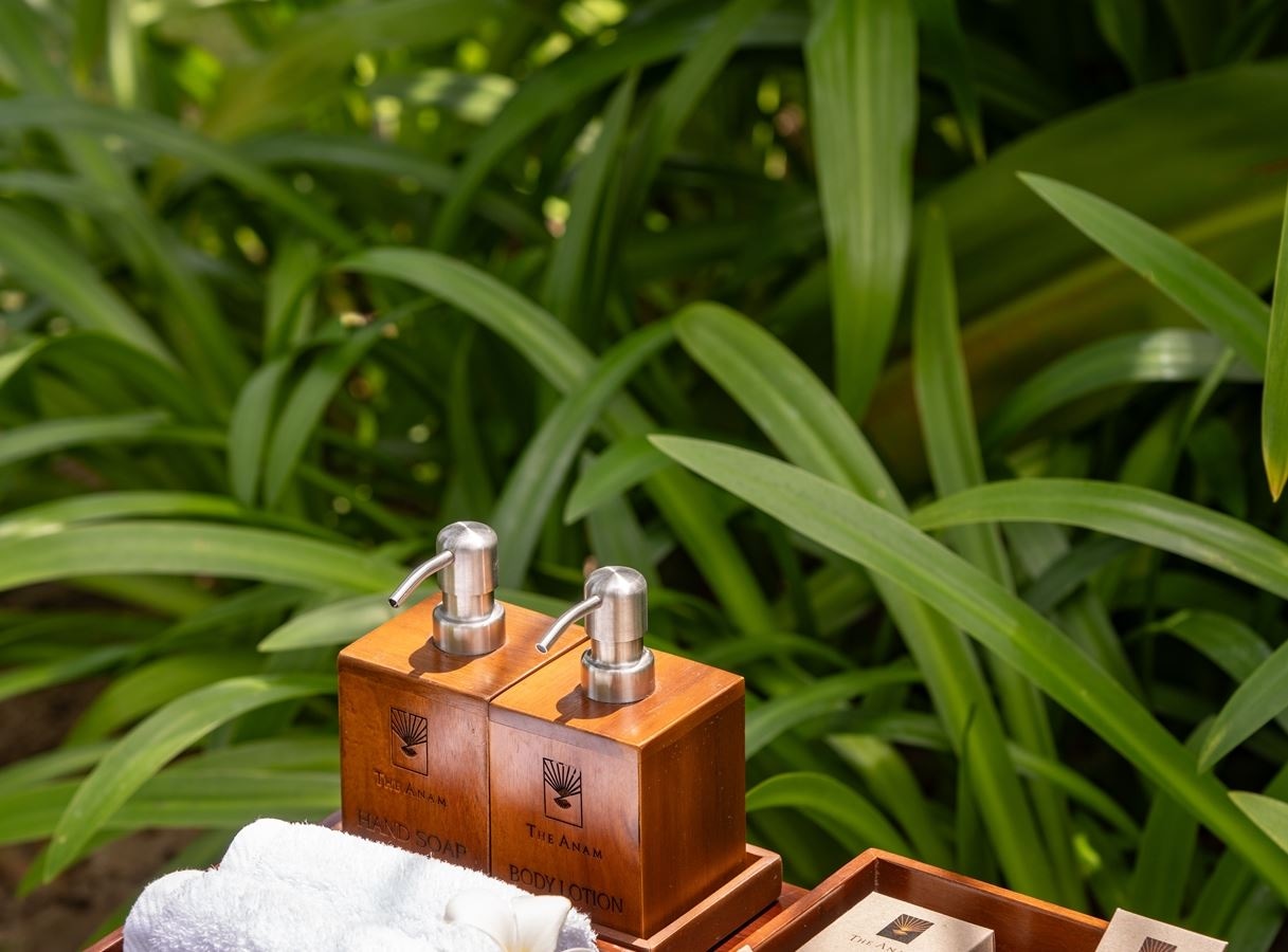 rooms-pool-view-villa