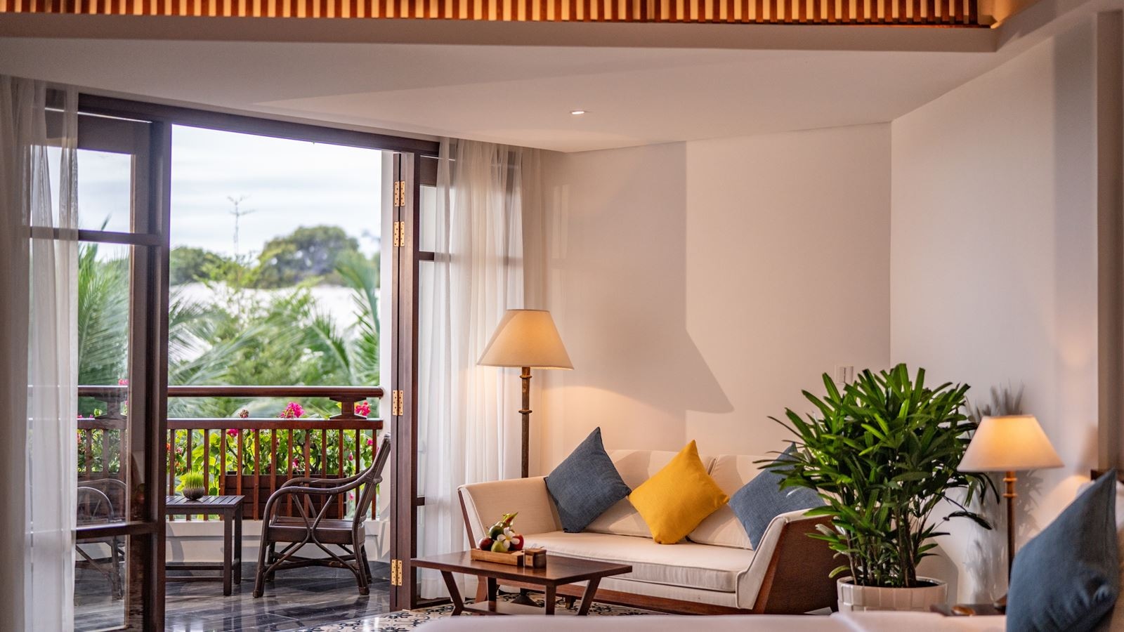 rooms-deluxe-room-child-without-extra-bed