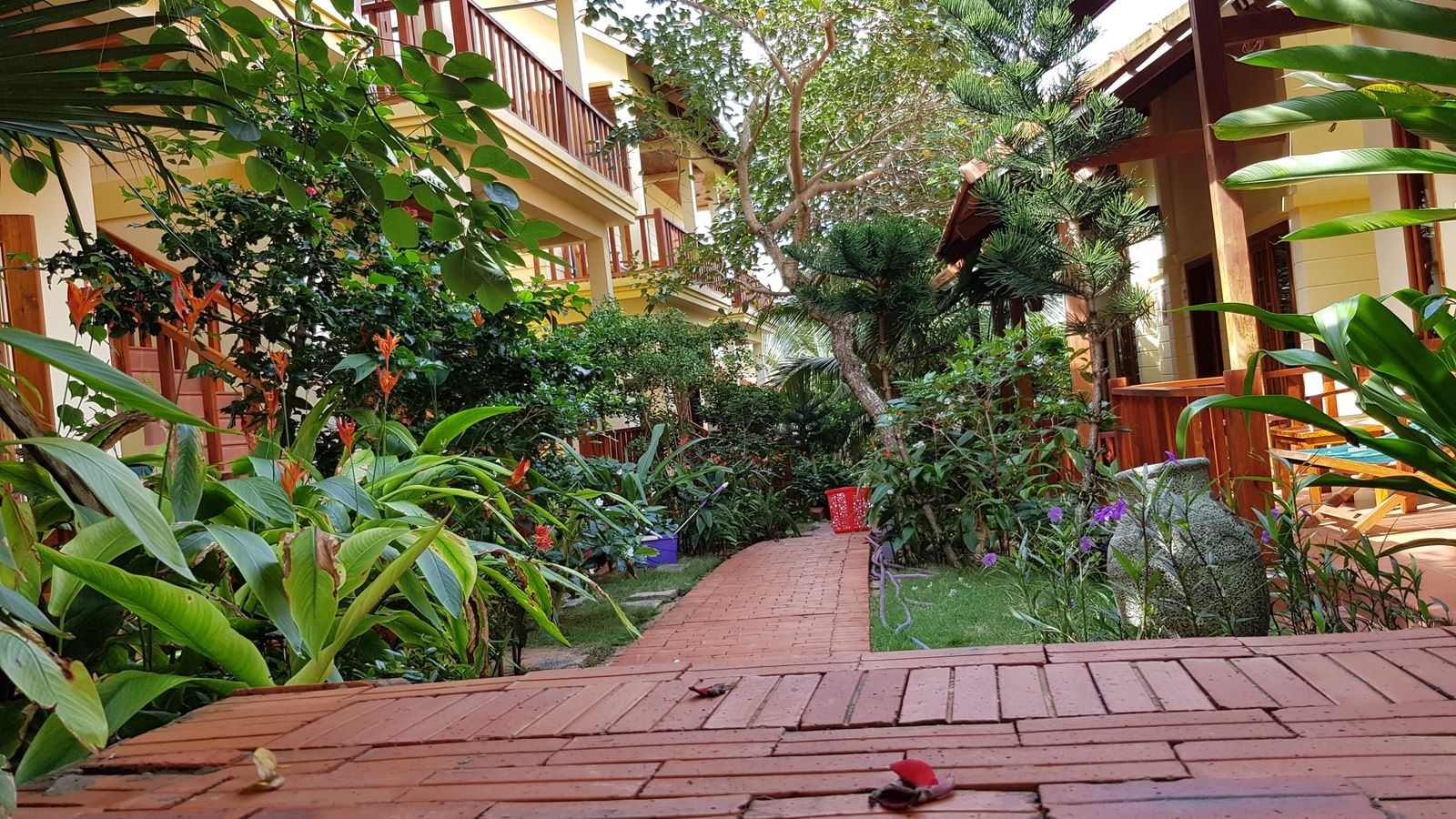 general-annex-building