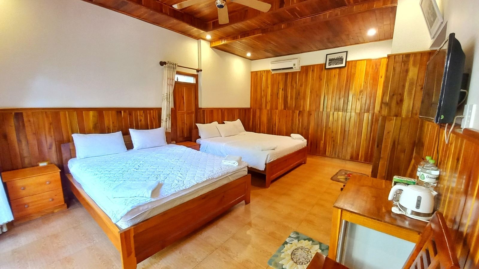 rooms-deluxe-family-roh-garden-view-with-balcony