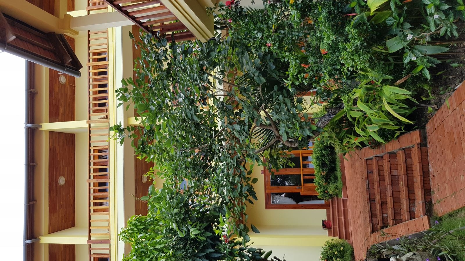 rooms-room-sea-view-with-balcony