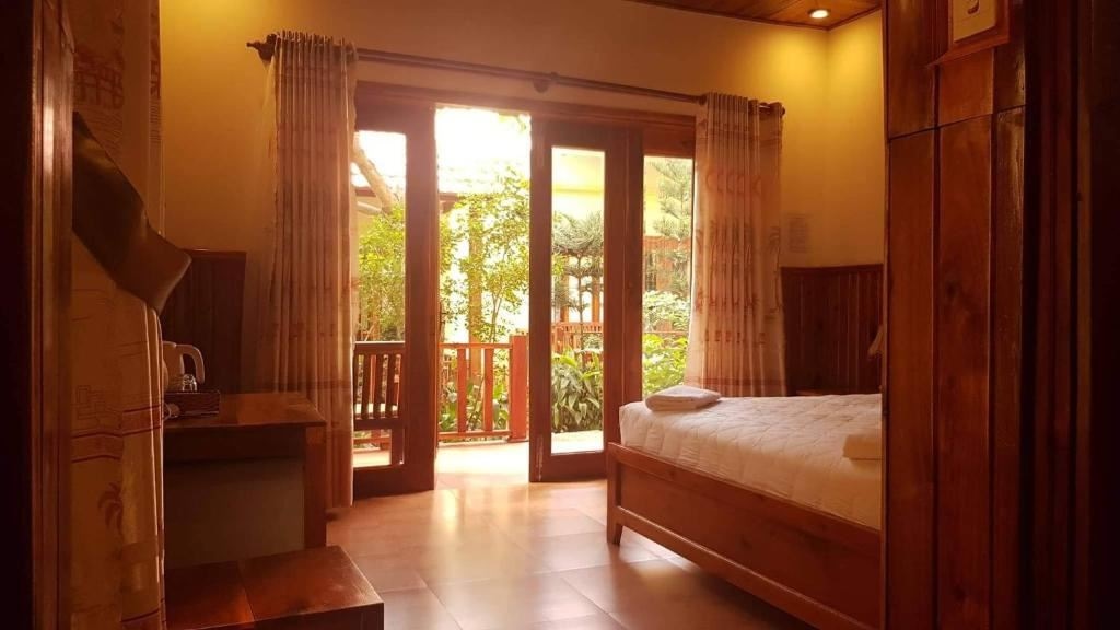 rooms-deluxe-double-roh-garden-view-with-terrace