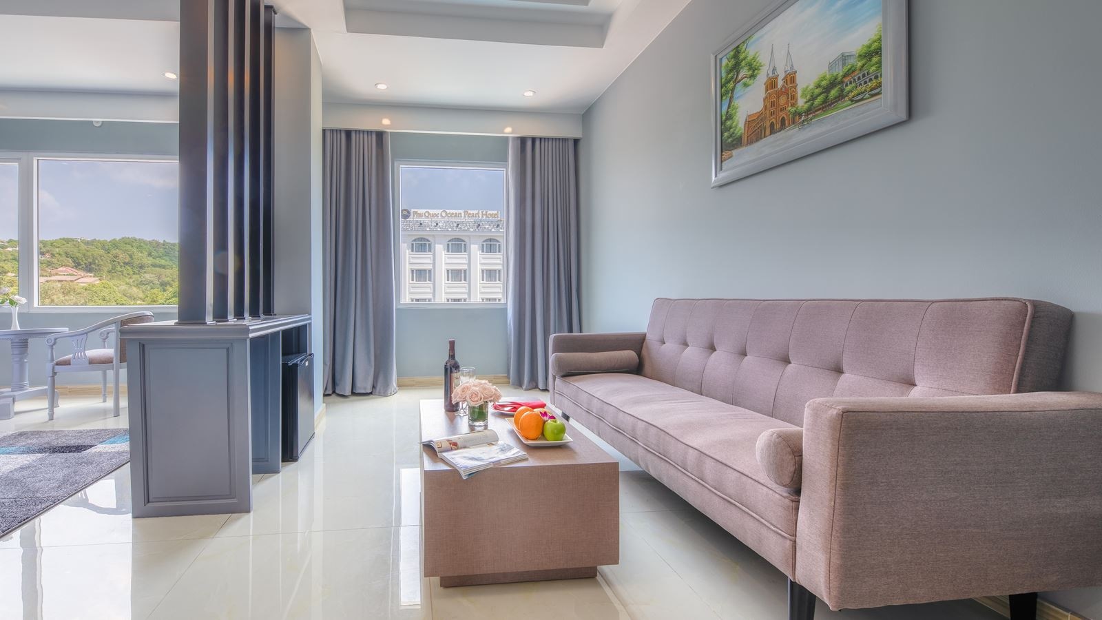 rooms-suite-with-window-child-without-extra-bed