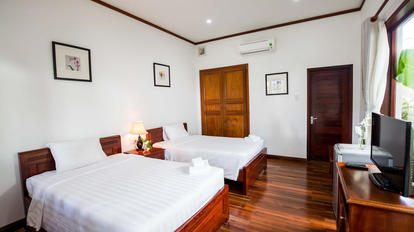 rooms-garden-retreat-twin