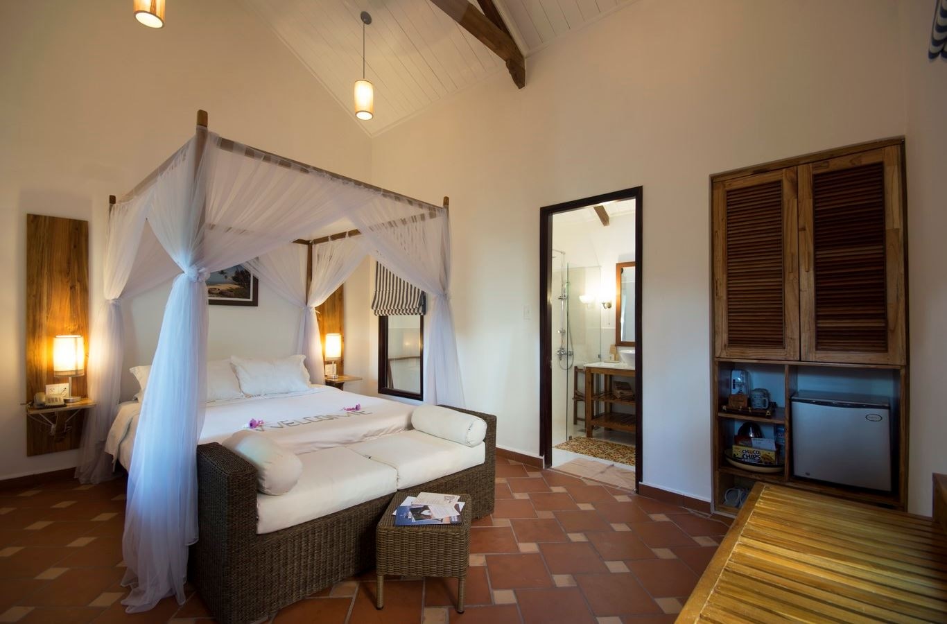 rooms-cottage-garden-view