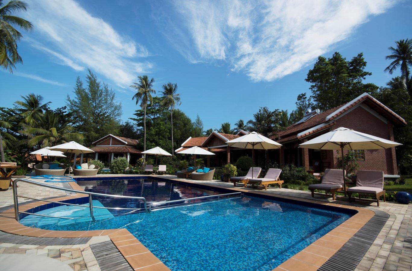 rooms-beach-house-family