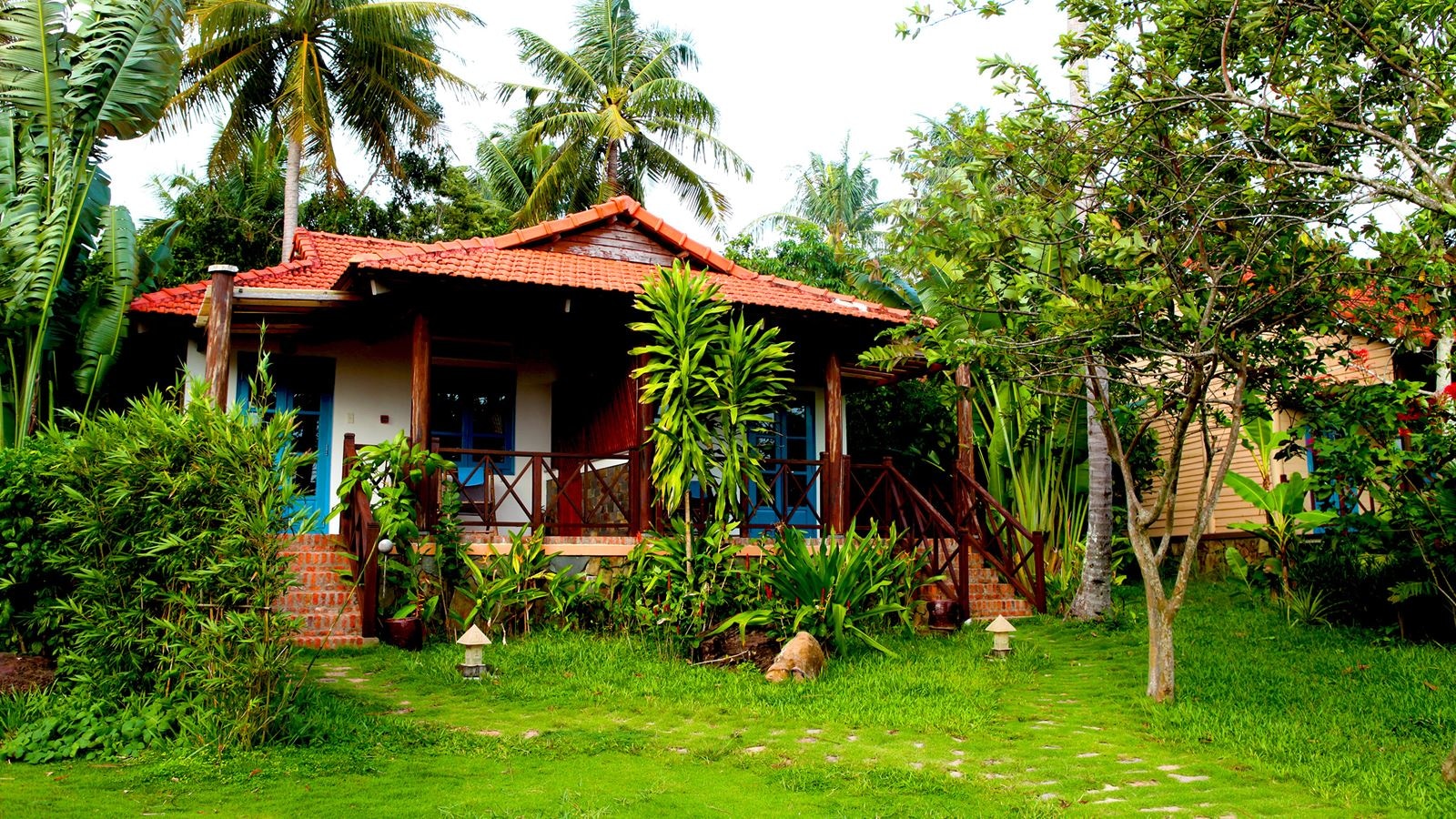 rooms-superior-bungalow-garden-view