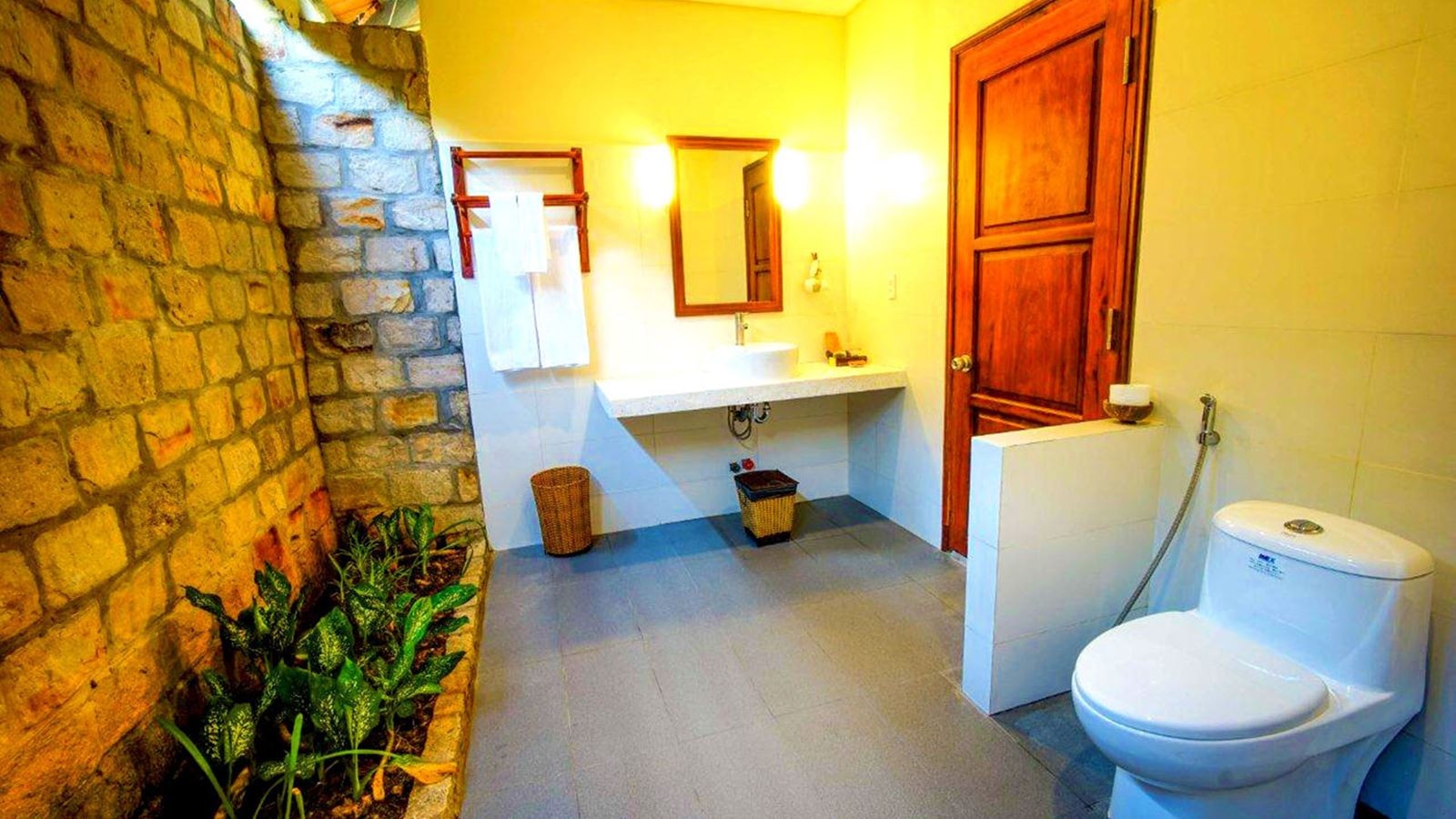 rooms-premier-bungalow-beach-front