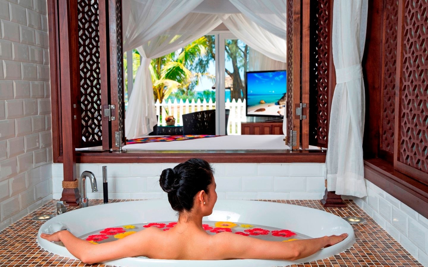 rooms-beachfront-villa