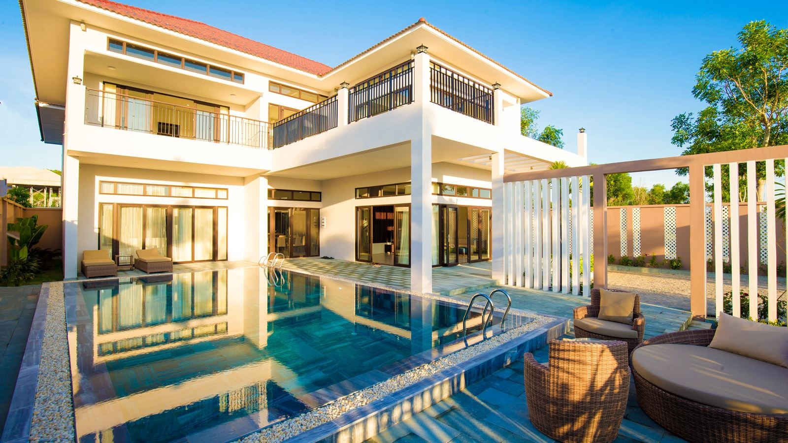 rooms-4-bedrooms-villa