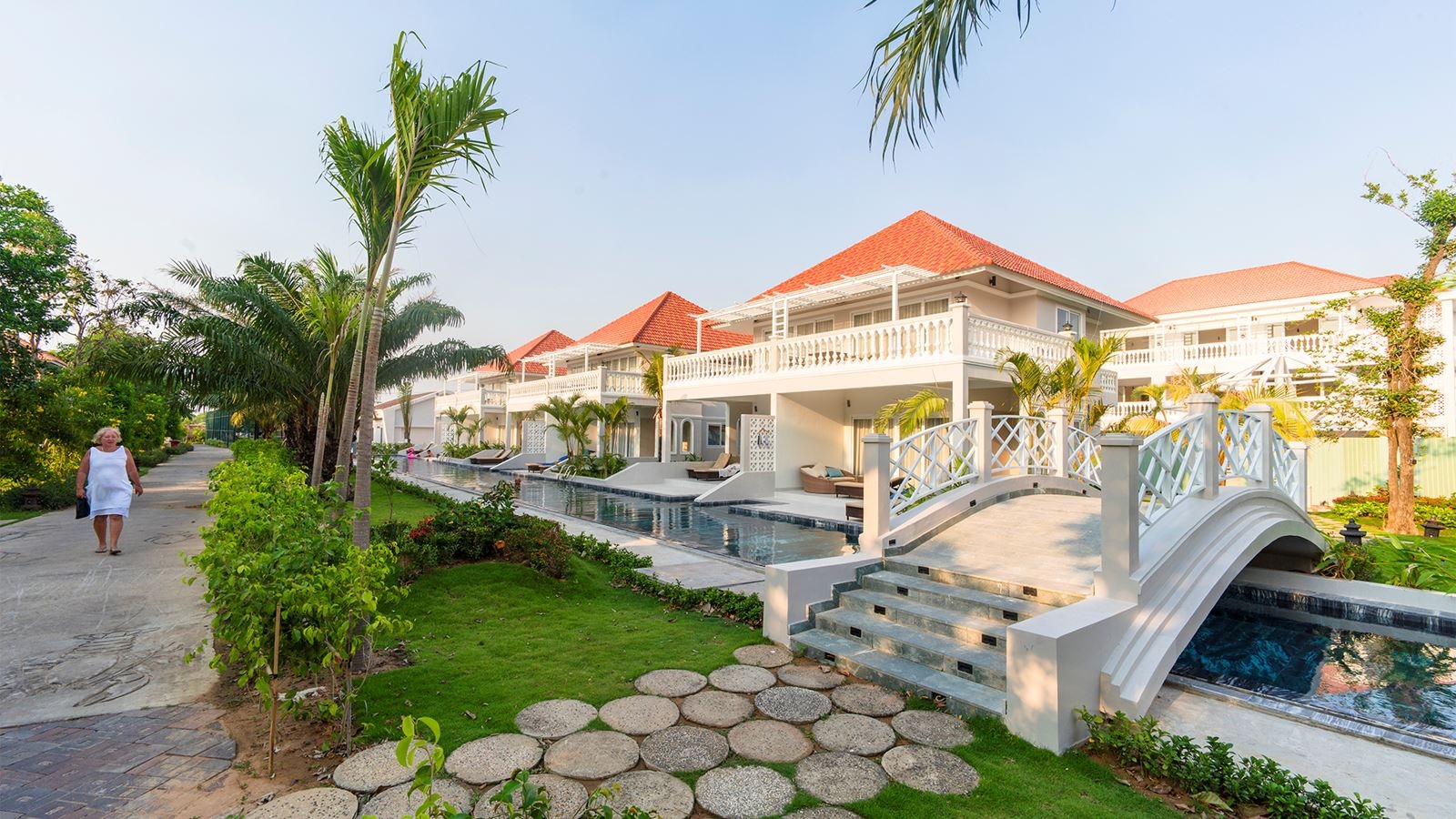 rooms-poolview-villa-child-without-extra-bed