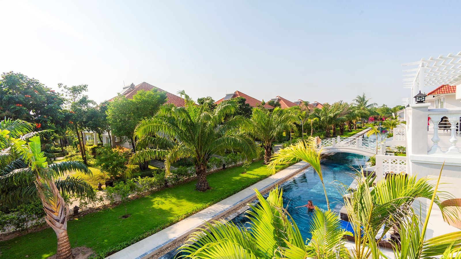 rooms-poolview-villa-child-without-extra-bed