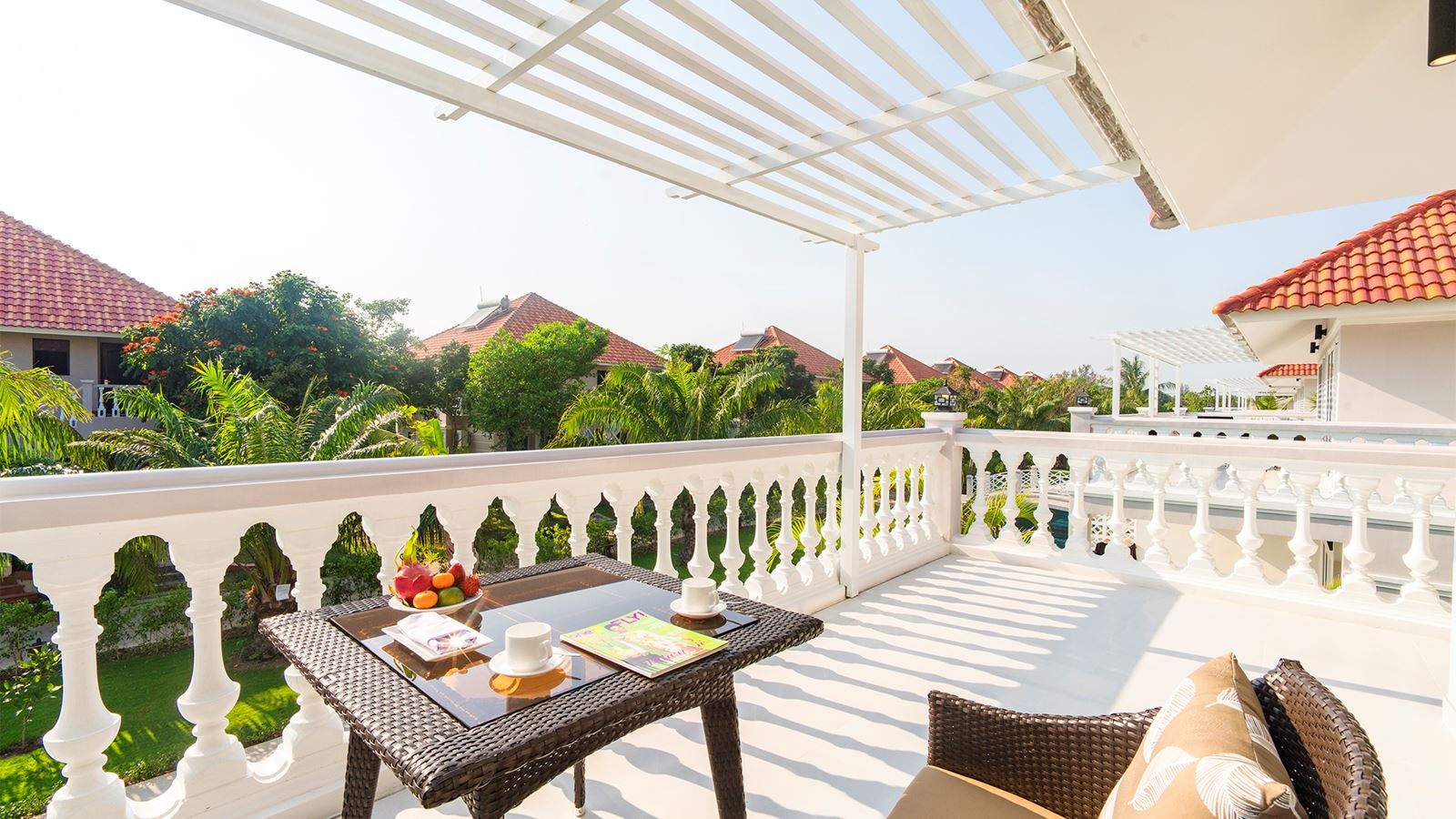 rooms-poolview-villa-child-without-extra-bed