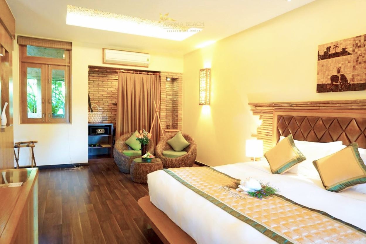 rooms-bungalow-sea-view-with-balcony