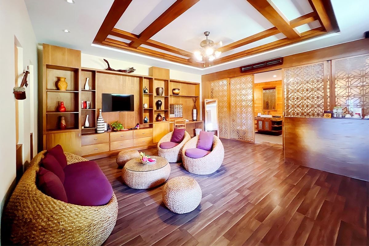 rooms-aroma-luxury-villa-with-jacuzzi-with-balcony-child-without-extra-bed