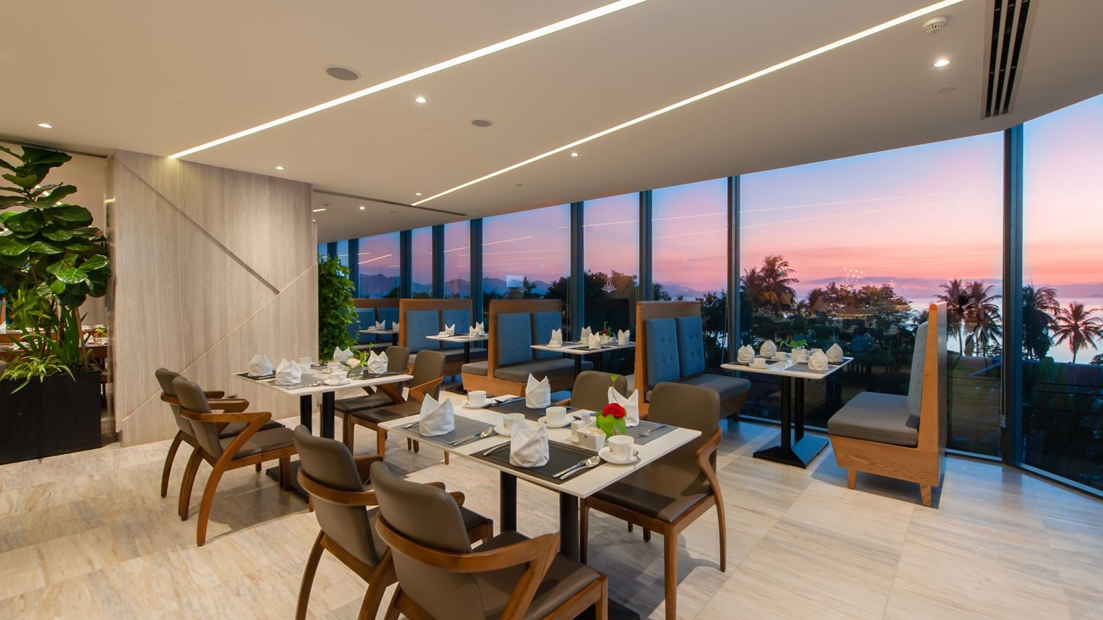 restaurants-royal-restaurant