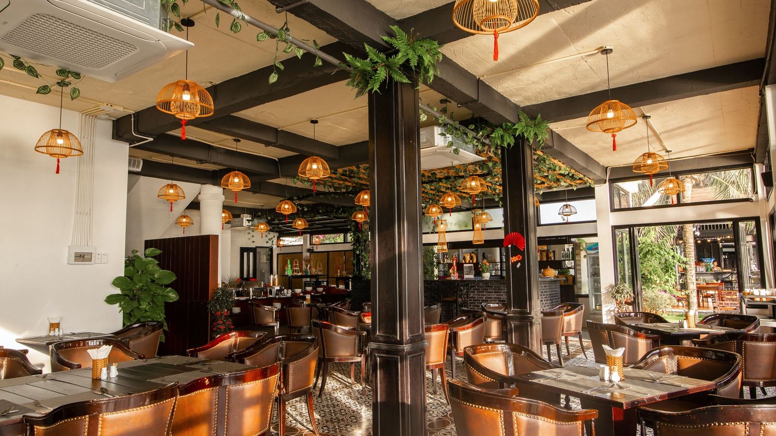 restaurants-restaurants