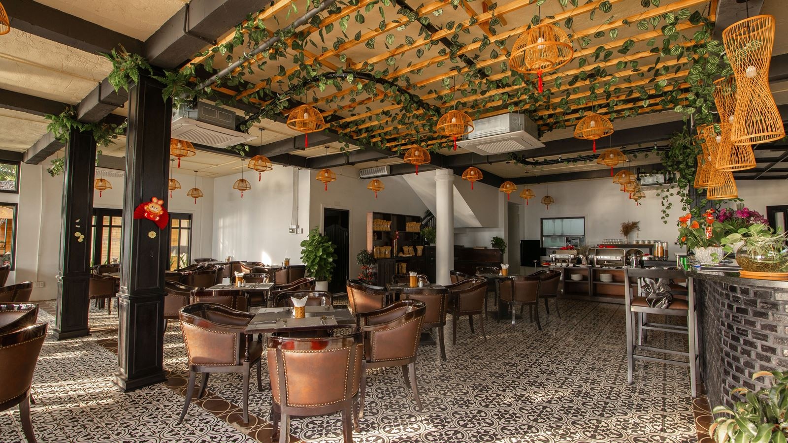 restaurants-restaurants