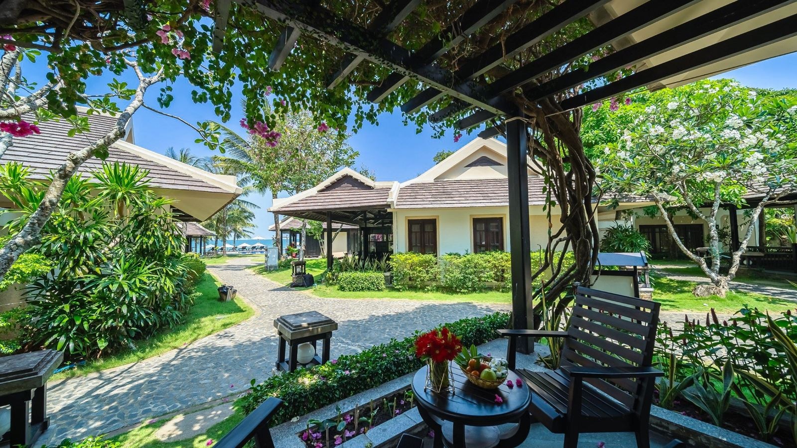 rooms-executive-bungalow-with-terrace