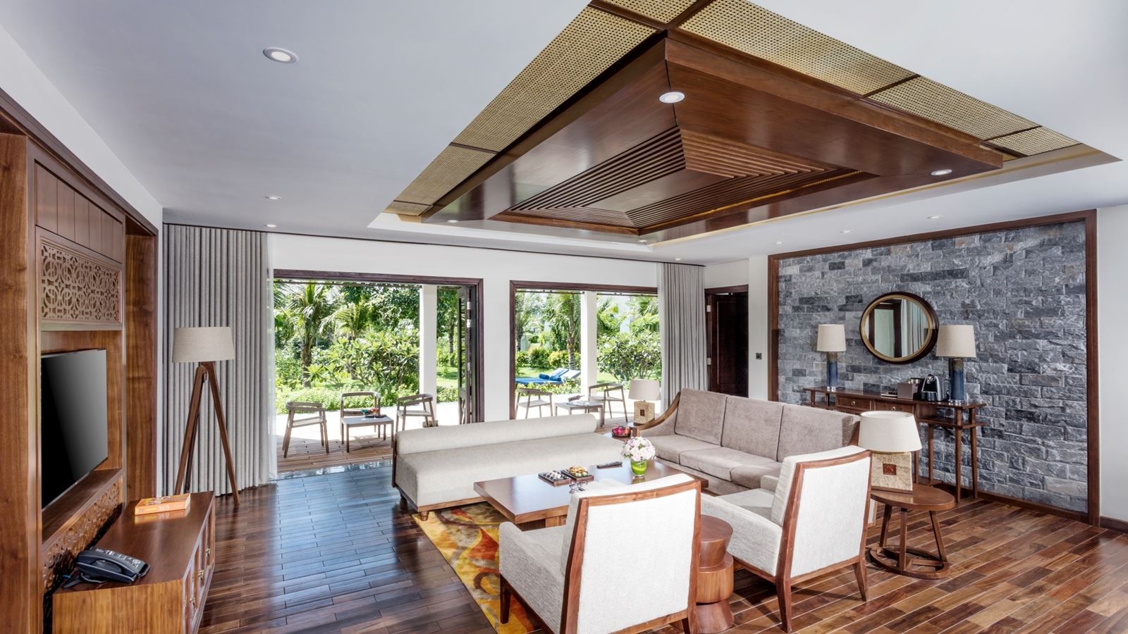 rooms-4bedroom-pool-villa