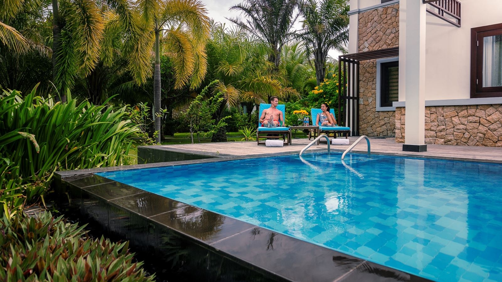 rooms-4bedroom-pool-villa