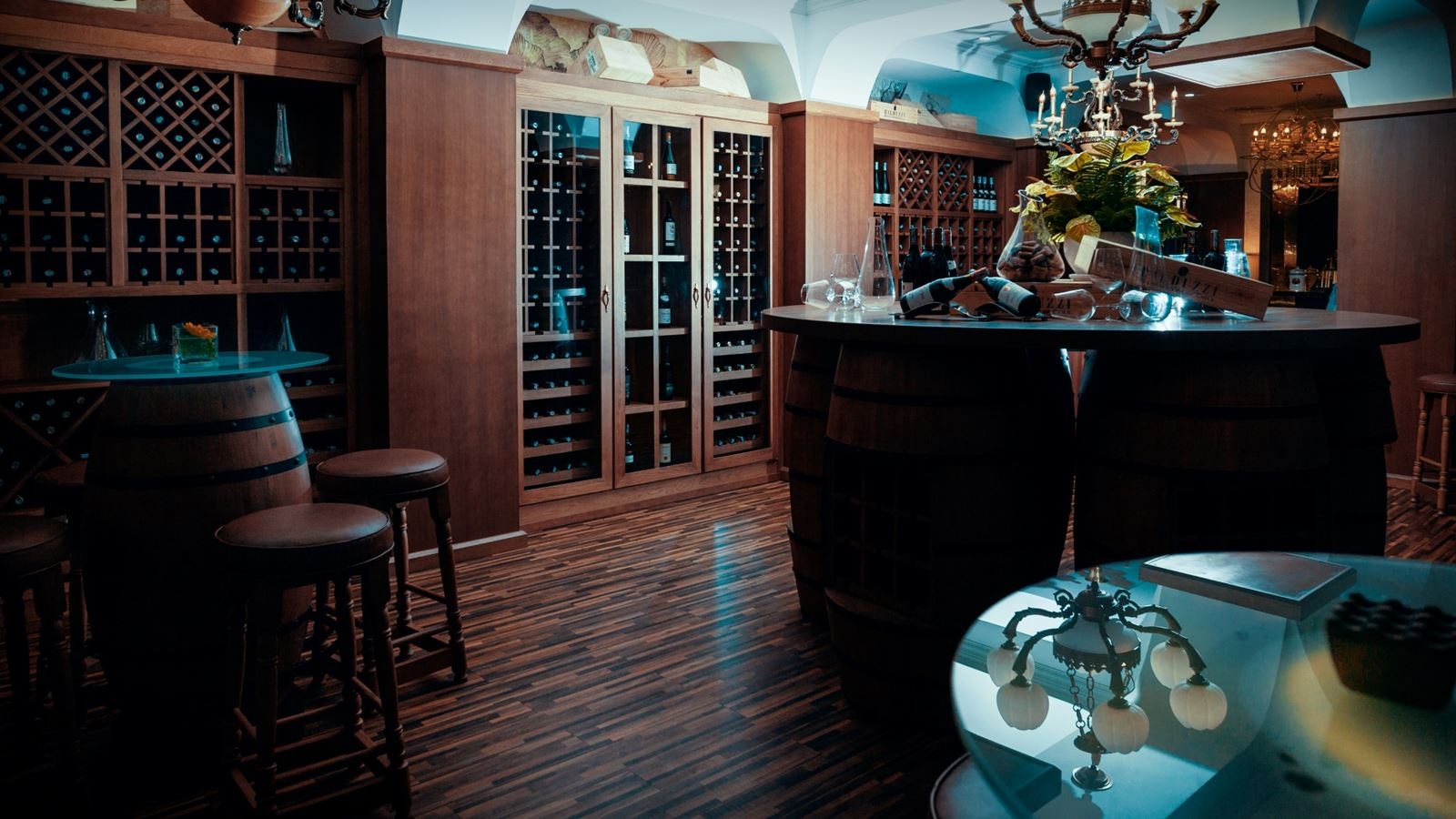 bars-jukebox-karaoke-bar