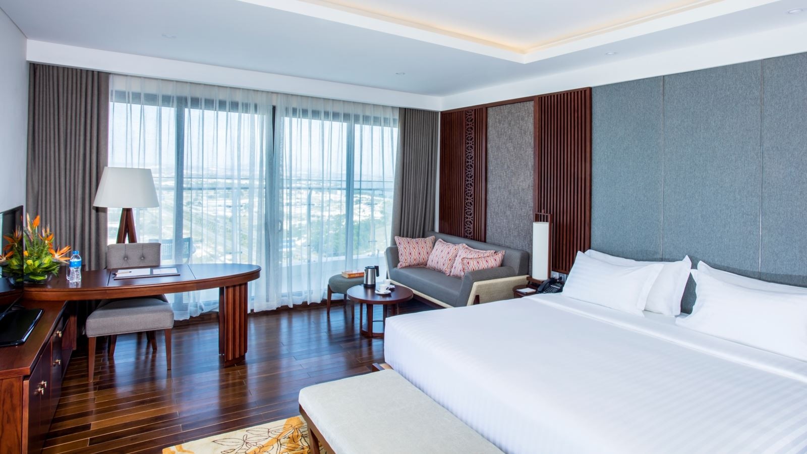 rooms-deluxe-terrace-ocean-view-child-without-extra-bed