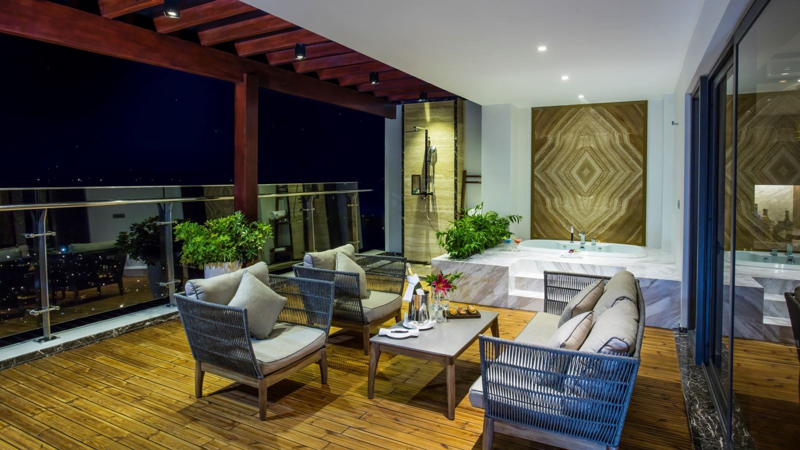 rooms-president-sky-suite