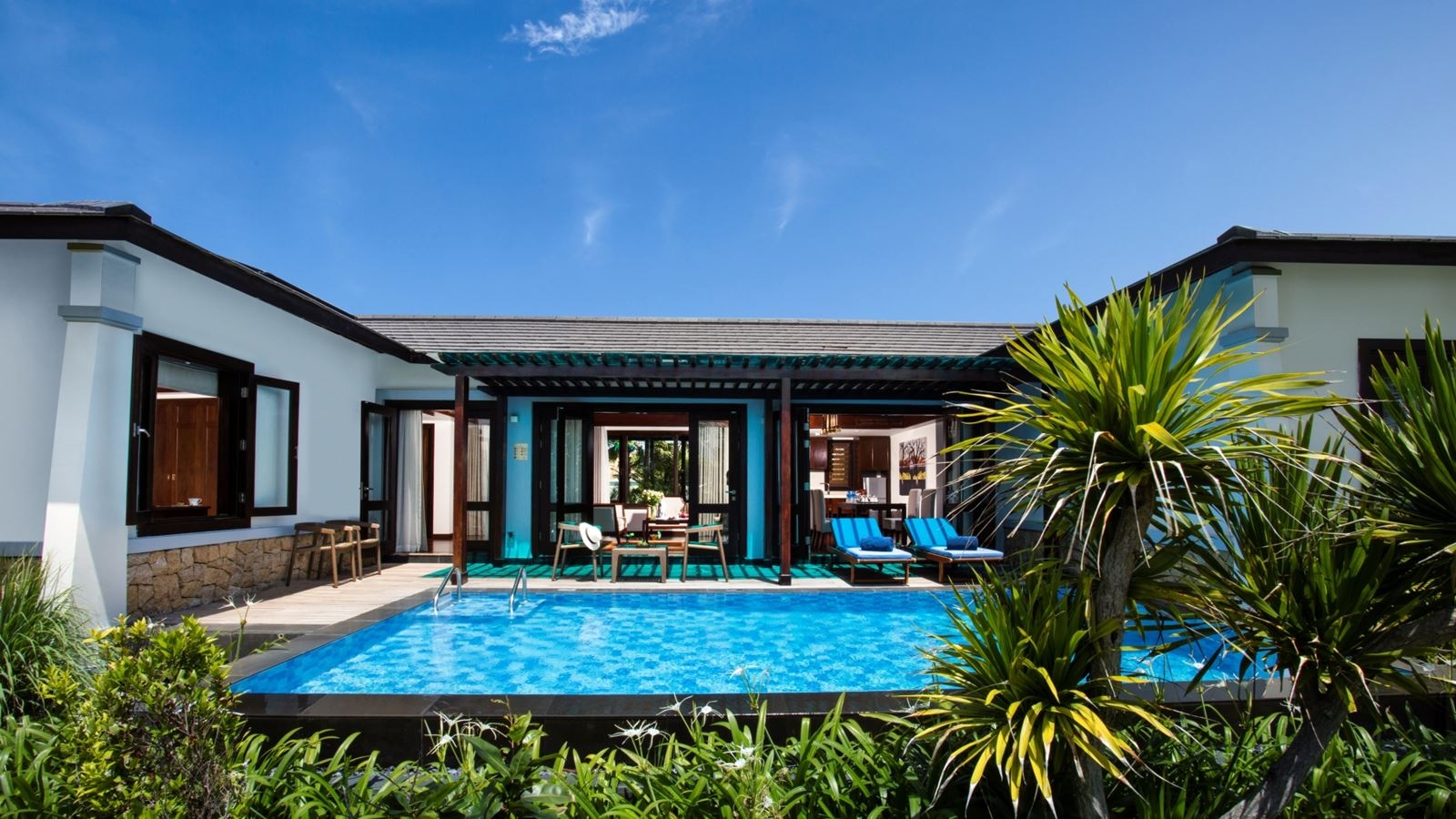 rooms-3bedroom-pool-villa