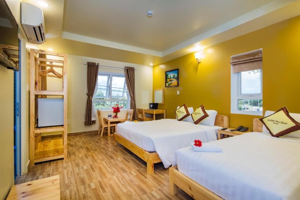 rooms-deluxe-family-seacity-child-without-extra-bed